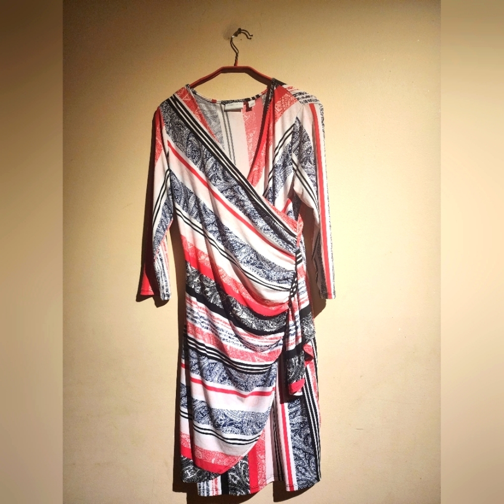 New York & Company Size M Faux Wrap Dress Ruched Pink & Black Striped Paisley